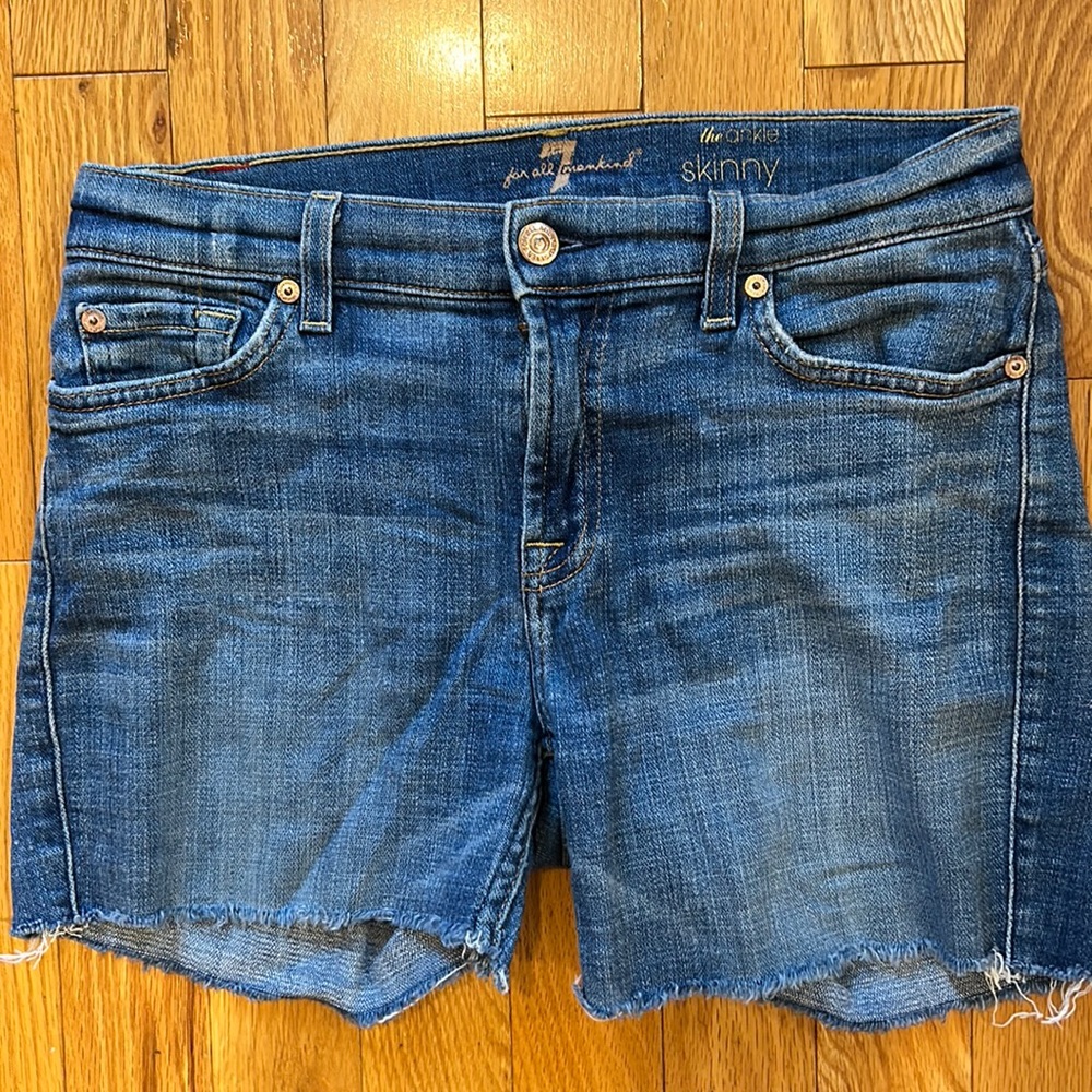 7 for all Mankind jean shirt size 28